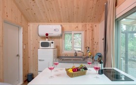 Chuncheon Buzz Glamping Pension