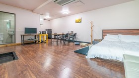 Chuncheon Dogandstay