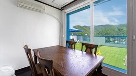 Chuncheon Dogandstay