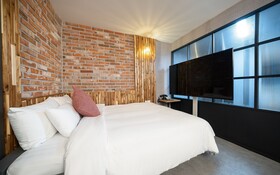 Chuncheon Hotel 121