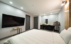 Chuncheon Hotel 121