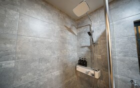 Chuncheon Hotel 121