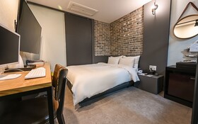 Chuncheon Hotel 121