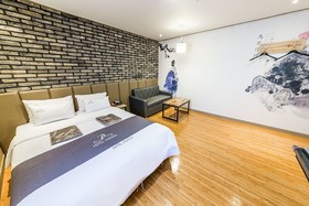 Chuncheon Hotel Papaya