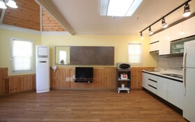 Chuncheon Pet Island Pension