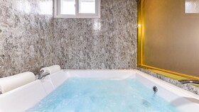 Chuncheon Poolhouse Epop