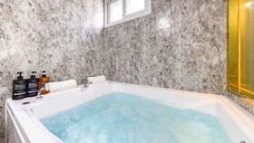 Chuncheon Poolhouse Epop