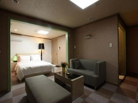 Chuncheon Tourist Hotel