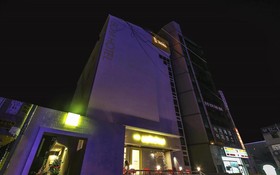 Hotel Bom