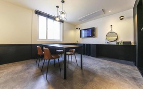 Hotel Bom