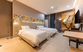 Chungju Hotel Road