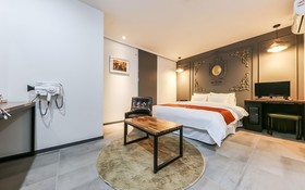 Chungju Lie Hotel