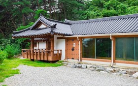 Chungju Solnaeeum Hanok Pension