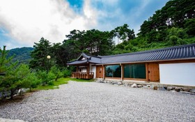 Chungju Solnaeeum Hanok Pension