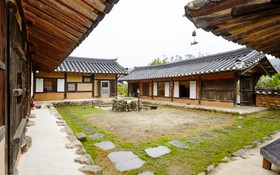 Chungju Wildflowers And Gotaengnadeuri