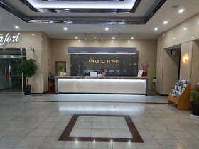 Grand Hotel