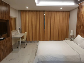 Grand Hotel