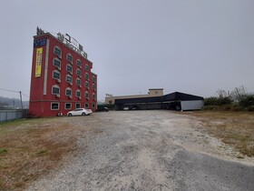 Shangri La