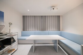 Aank Air Hotel