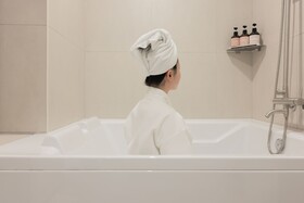 Aank Air Hotel
