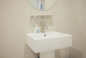 Aank Air Hotel
