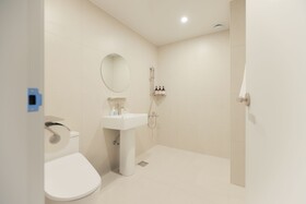 Aank Air Hotel