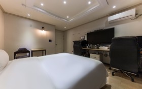 Daejeon Dunsan Hotel Days
