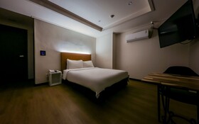 Daejeon Wolpyeong W