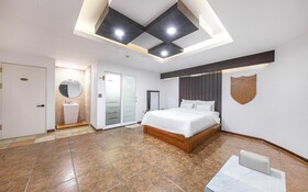 Daejeon Yongjeon Savoy