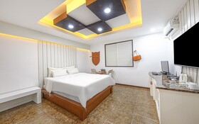 Daejeon Yongjeon Savoy