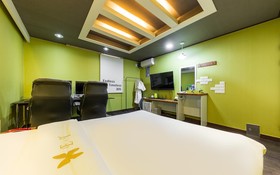 Daejeon Yucheon Itty