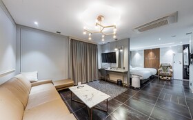 Daejeon Yuseong Bergen Hotel