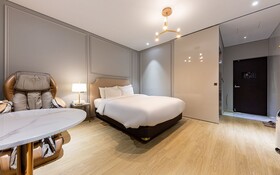 Daejeon Yuseong Bergen Hotel