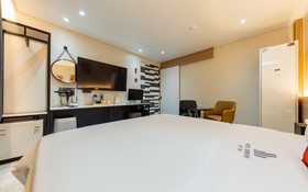 Daejeon Yuseong Hotel Demer