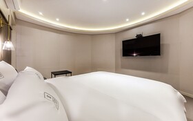 Hotel Yuseong Stay