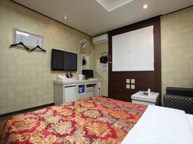 Picasso Motel