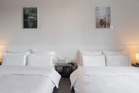 Workers Hotel Daejeon by Aank