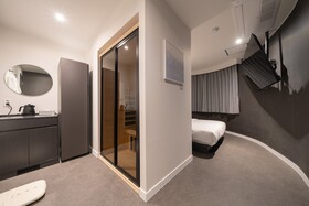 Workers Hotel Daejeon by Aank