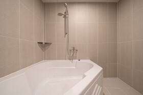 Workers Hotel Daejeon by Aank