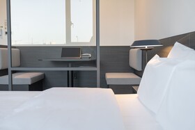Workers Hotel Daejeon by Aank