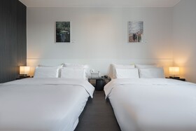 Workers Hotel Daejeon by Aank