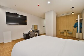 Gimhae Eobang-Dong City Hotel
