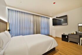 Gimhae Eobang-Dong City Hotel