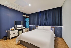 Gimhae Eobang-Dong City Hotel