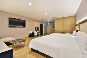 Gimhae Eobang-Dong City Hotel