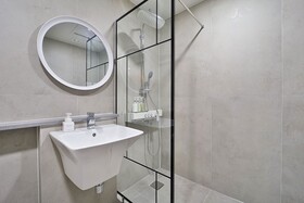 Gimhae Eobang-Dong City Hotel