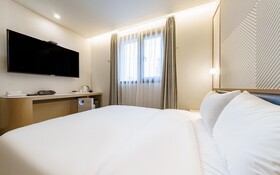 Gimhae Samgye H Avenue