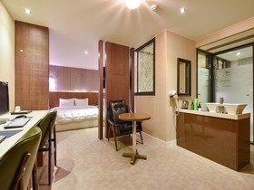 Two Heart Hotel Gimhae Waterpark