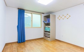 Gongju Donghaksa Moodwa Pension