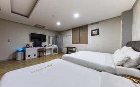 Gongju Hotel Geumgang